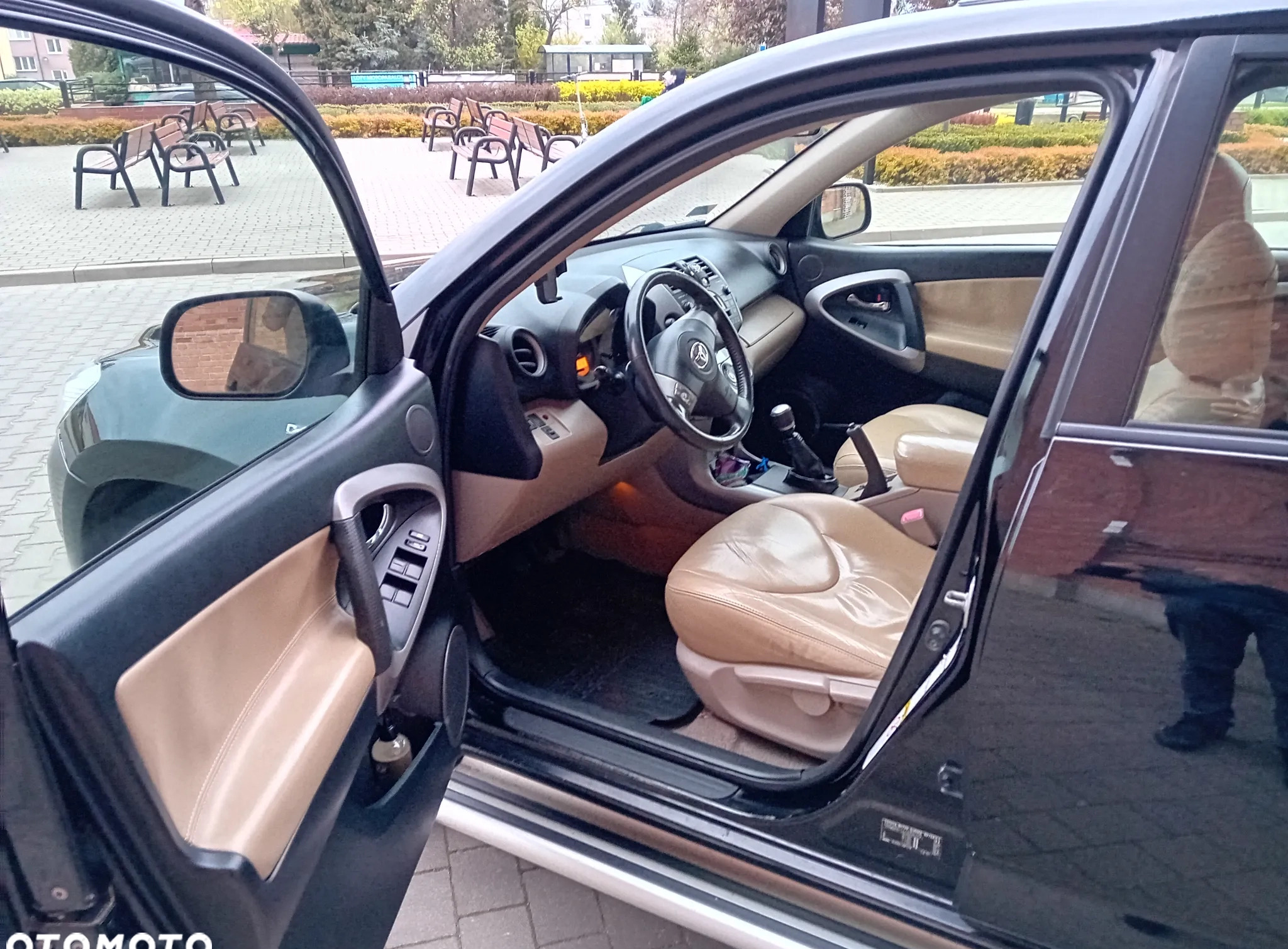 Toyota RAV4 cena 19493 przebieg: 248500, rok produkcji 2007 z Węgrów małe 154